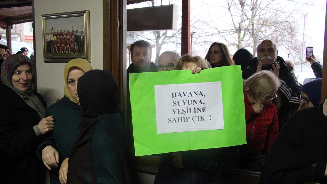 Yalova Termal Uvezpinar Caglayan Baraj Hes Ced Toplanti Vatandas Tepki Protesto (4)