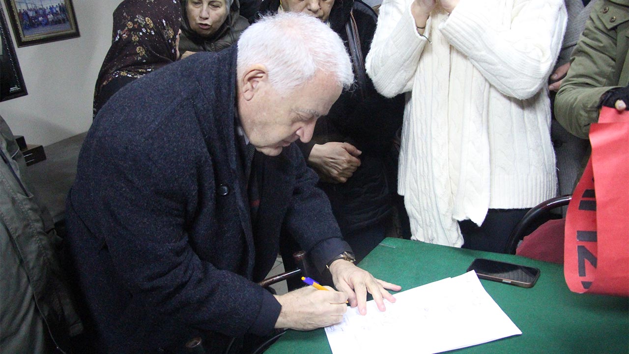 Yalova Termal Uvezpinar Caglayan Baraj Hes Ced Toplanti Vatandas Tepki Protesto (5)