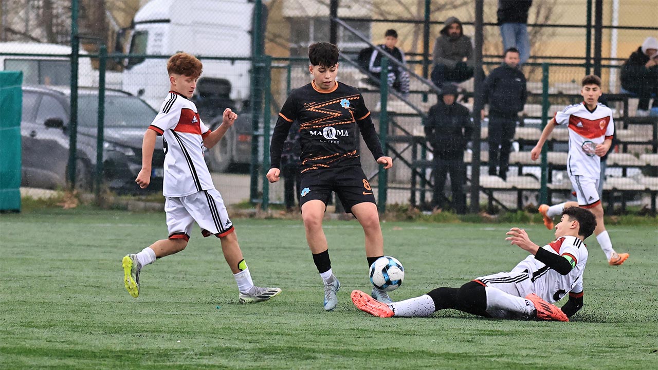 Yalova U16 Lig Ciftlikkoy Kulturspor (2)