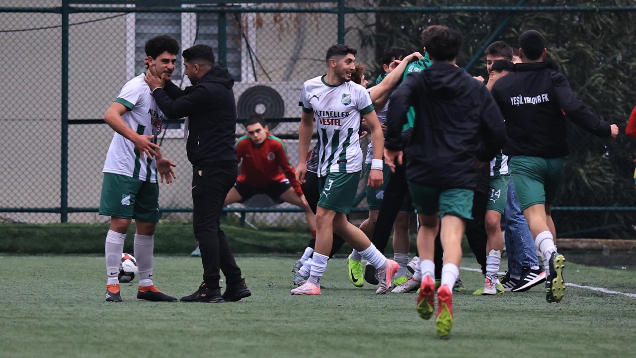 Yalova U18 Lig Yalovaspor Yesil Olayli Mac Derbi (6)