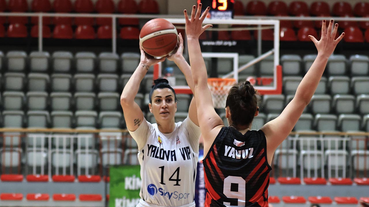 Yalova Vip Burhaniye Belediyespor Basketbol Kadin (3)