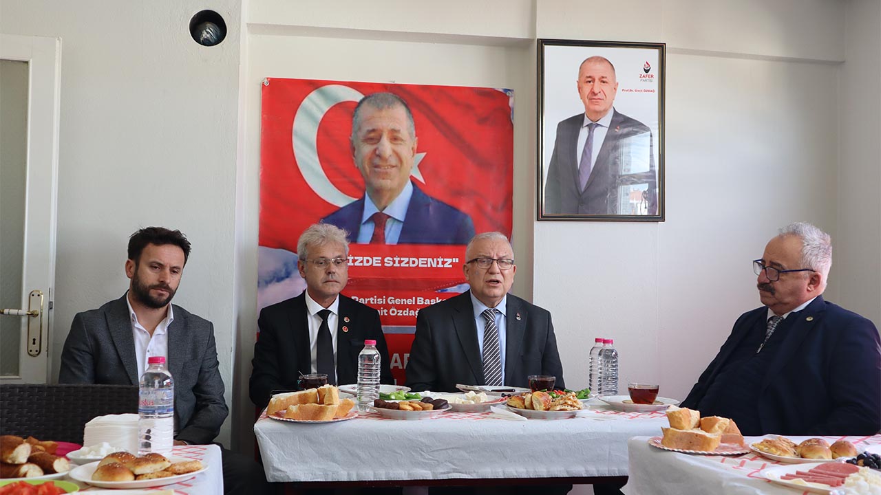 Yalova Zafer Parti Genel Baskan Yardımcı Özcan Pehlivanoglu Ziyaret Aciklama Umit Ozdag (3)