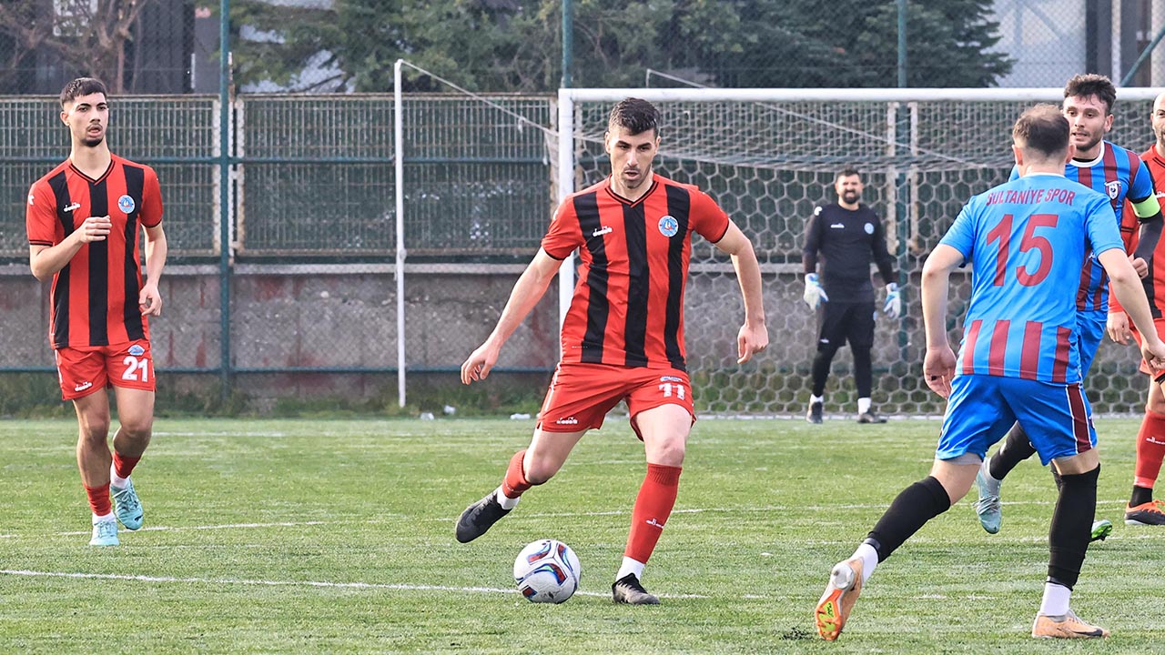 Yalova Super Amator Kume Ciftlikkoy Belediyespor Sultaniye Mac Futbol (3)