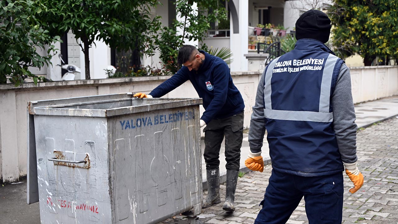 Yalova Belediye Personel Temizlik Cuzdan Bulma Sahip Teslim (2)