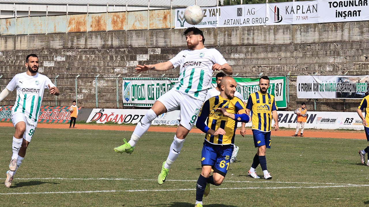 Yesil Yaova Futbol Kulubu Fk Bolgesel Amator Lig Galibiyet (3)