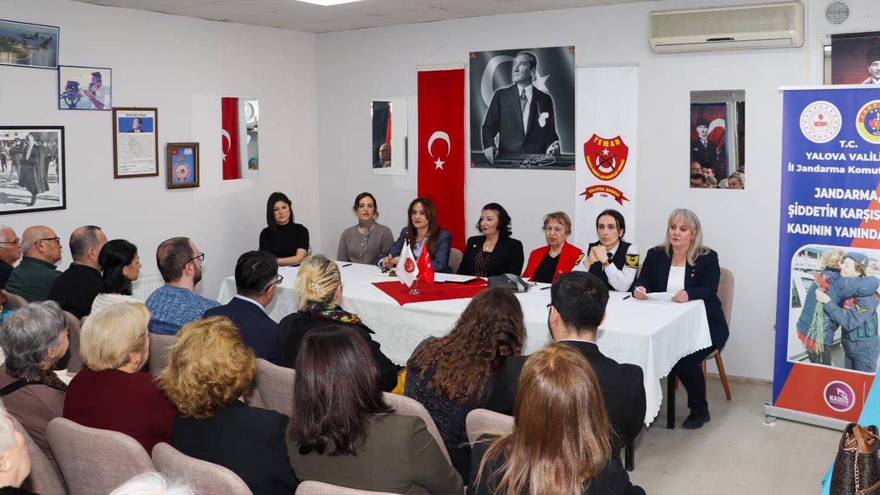 Yalova Il Jandarma 8 Mart Dunya Kadinlar Gunu Etkinlikler Katilim Kades Brosur Hediye (5)