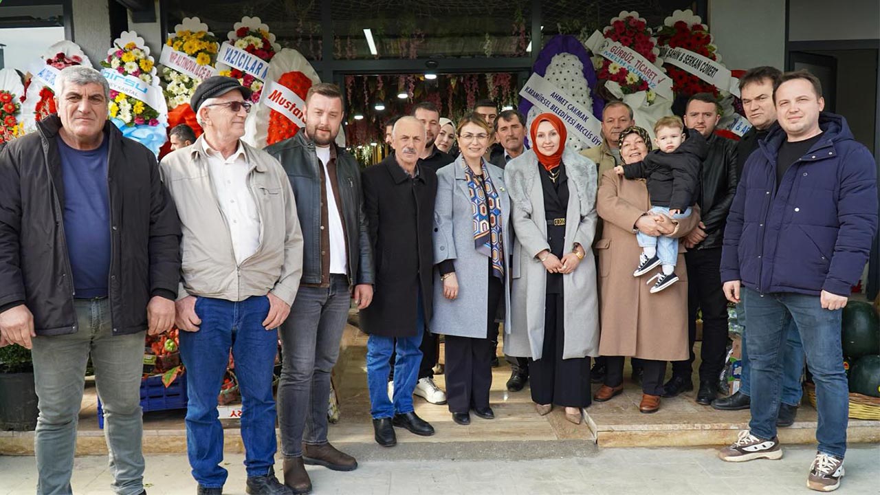 Yalova Altinova Belediye Sebze Meyve Acilis (2)