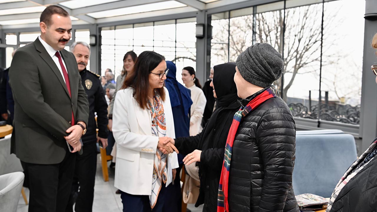 Yalova Armutlu Vali Hulya Kaya Ziyaret (2)