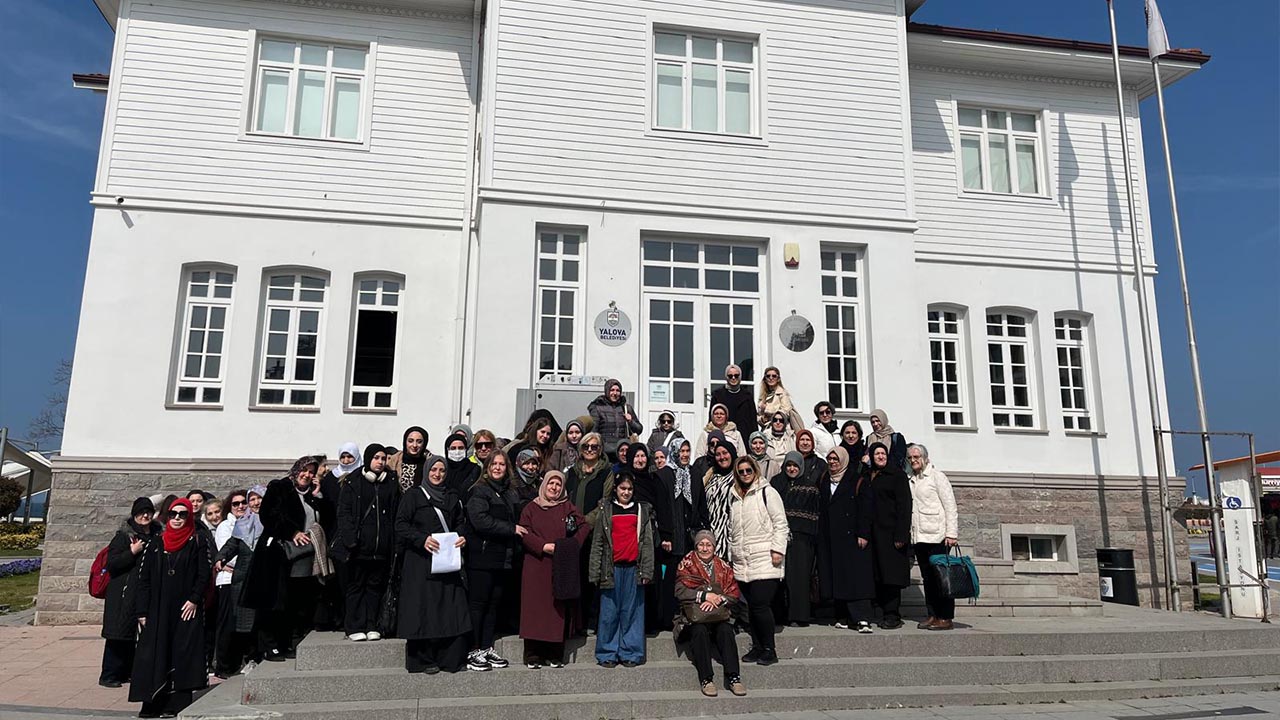 Yalova Belediye Cami Ziyaret Gezi Vatandas (2)