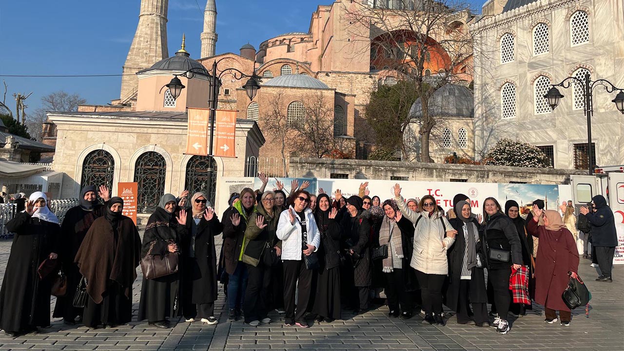 Yalova Belediye Cami Ziyaret Gezi Vatandas (4)