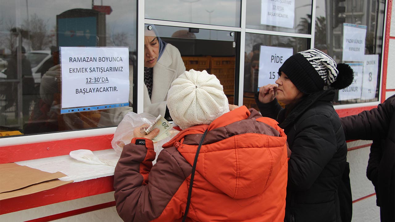 Yalova Halk Ekmek Bufe Ramazan Ay Pide Satis Yogunluk (4)