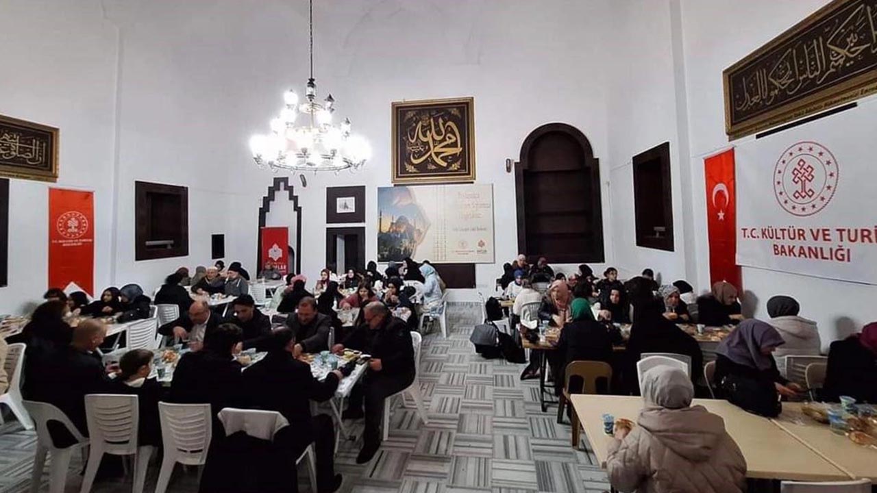 Yalova Ramazan Ay Iftar Cadir Kurum Kurulus Hayirsever (2)