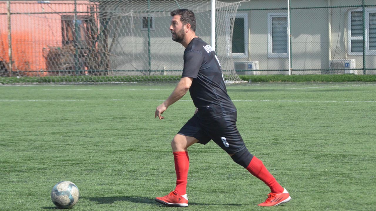 Yalova Spor Futbol Cınarcık Belediyespor Uvezpınarspor (4)