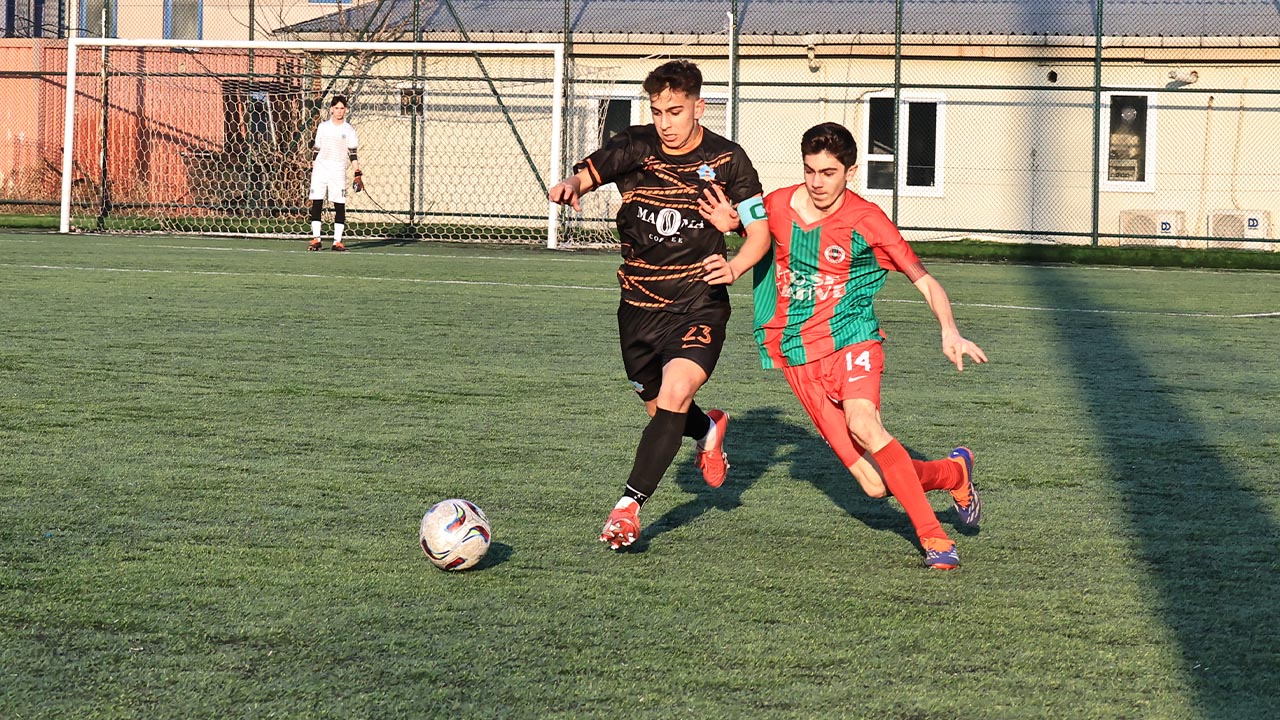 Yalova Yalovaspor Futbol Altyapi Takimlar U14 U16 U18 Sampiyon Basari (5)