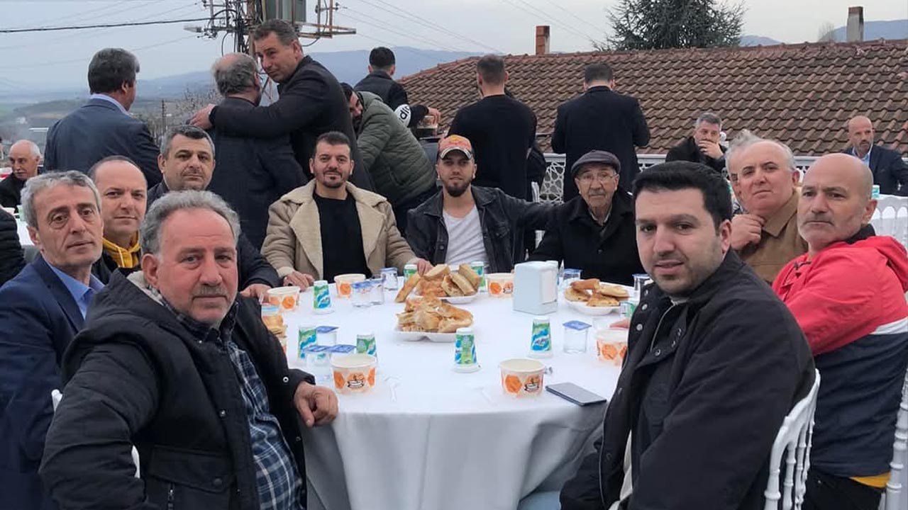 Yalova Akkoyspor Iftar Gelenekserl (6)