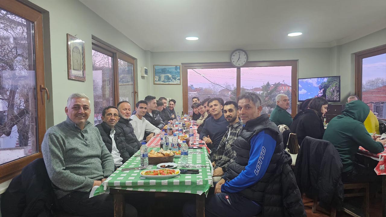 Yalova Akkoyspor Ziyaret Konuk (2)