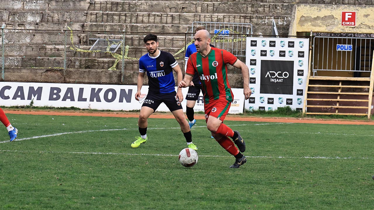 Yalova Bolgesel Amator Lig Bal Yalovaspor Spor Futbol (2)