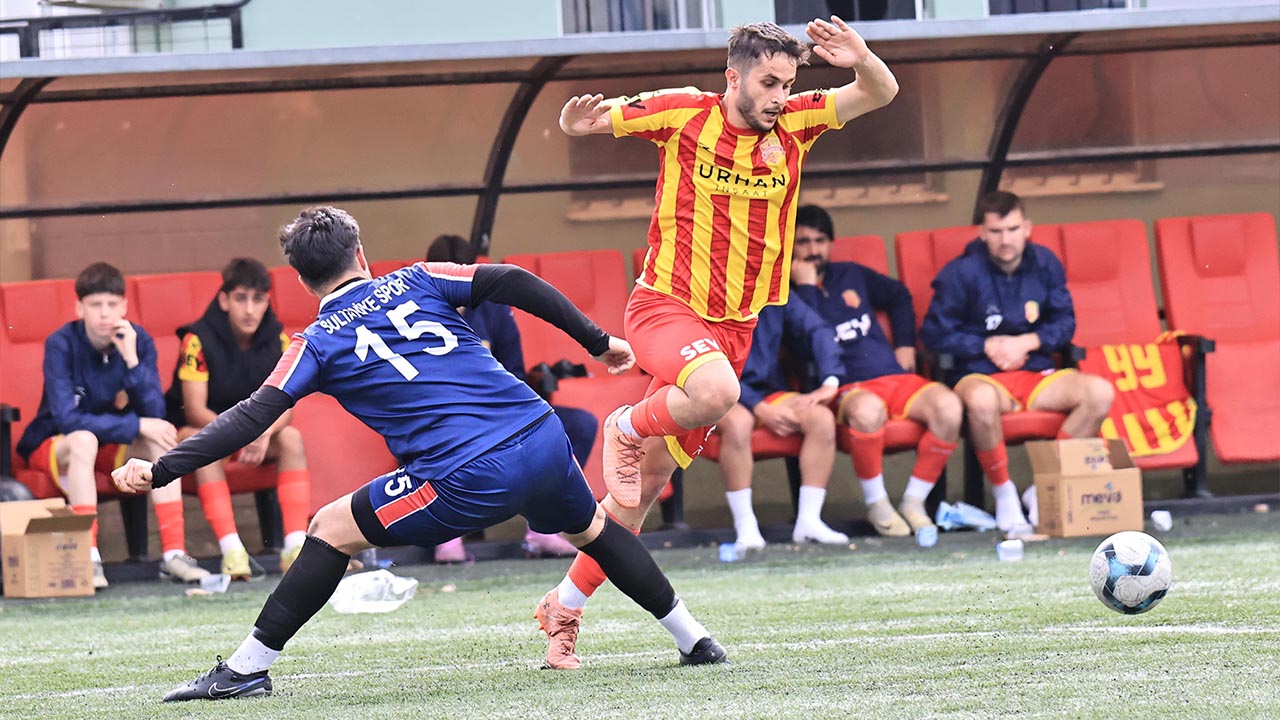 Yalova Duello Galip Yok Futbol Mac (2)