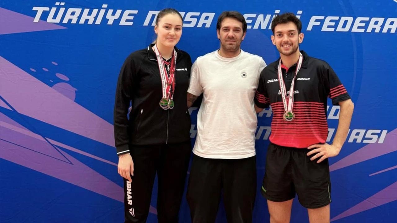 Yalova Masa Tenisi Tenis Raket Turkiye Sampiyona (2)