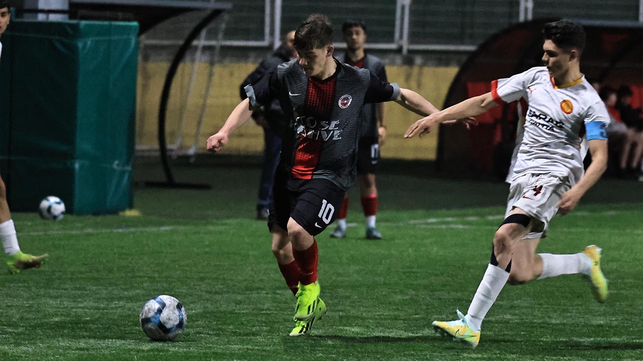 Yalova Yalovaspor U18 Sampiyon (3)