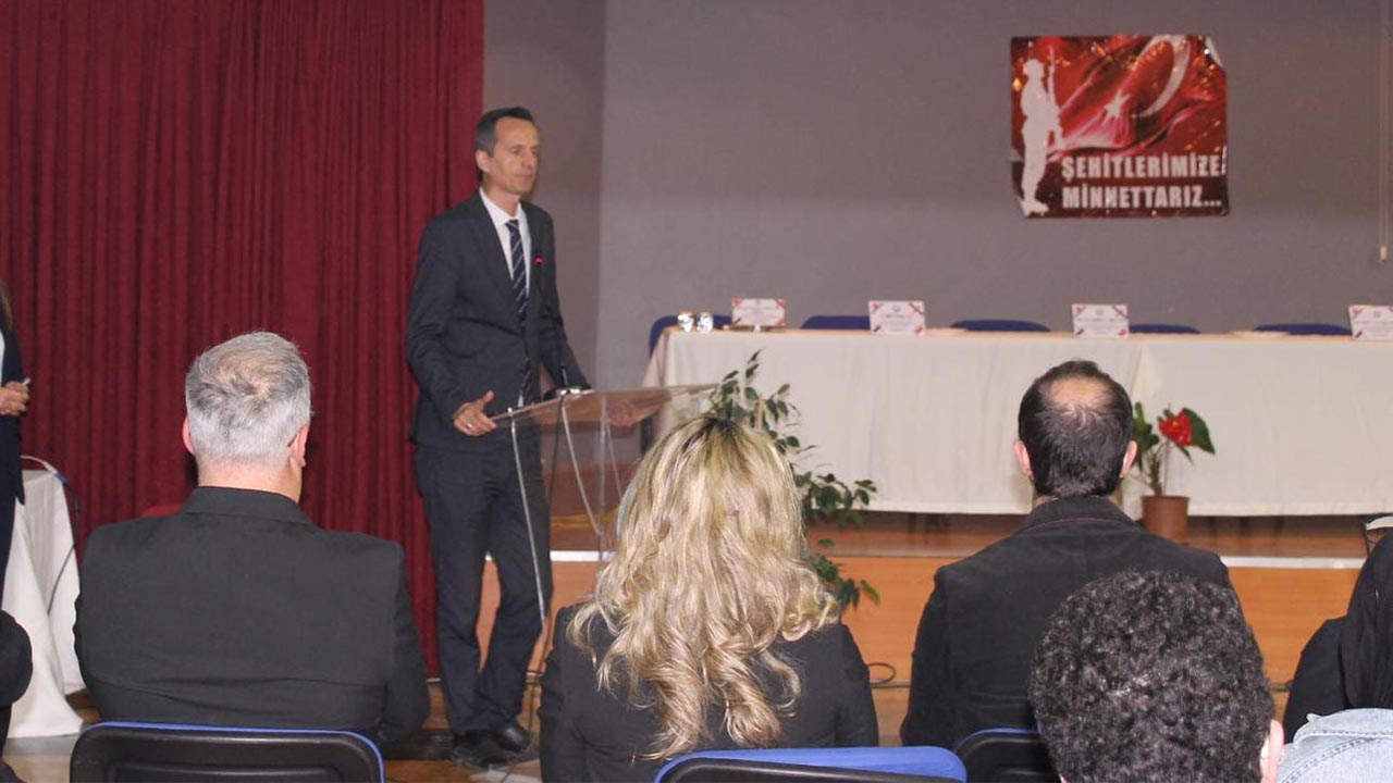 Yalova Aksa Mesleki Teknik Anadolu Lise Kariyer Gun Etkinlik (1)