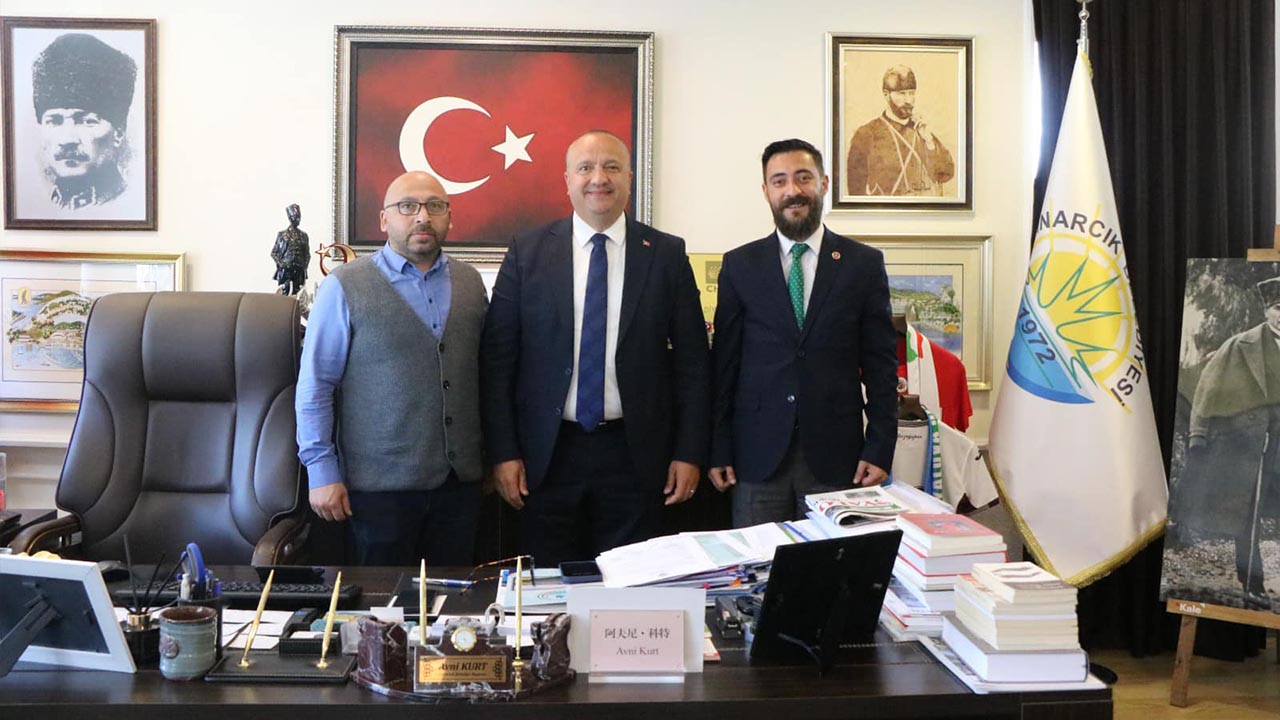Yalova Cinarcik Belediye Baskan Chp Heyet Gorusme (1)