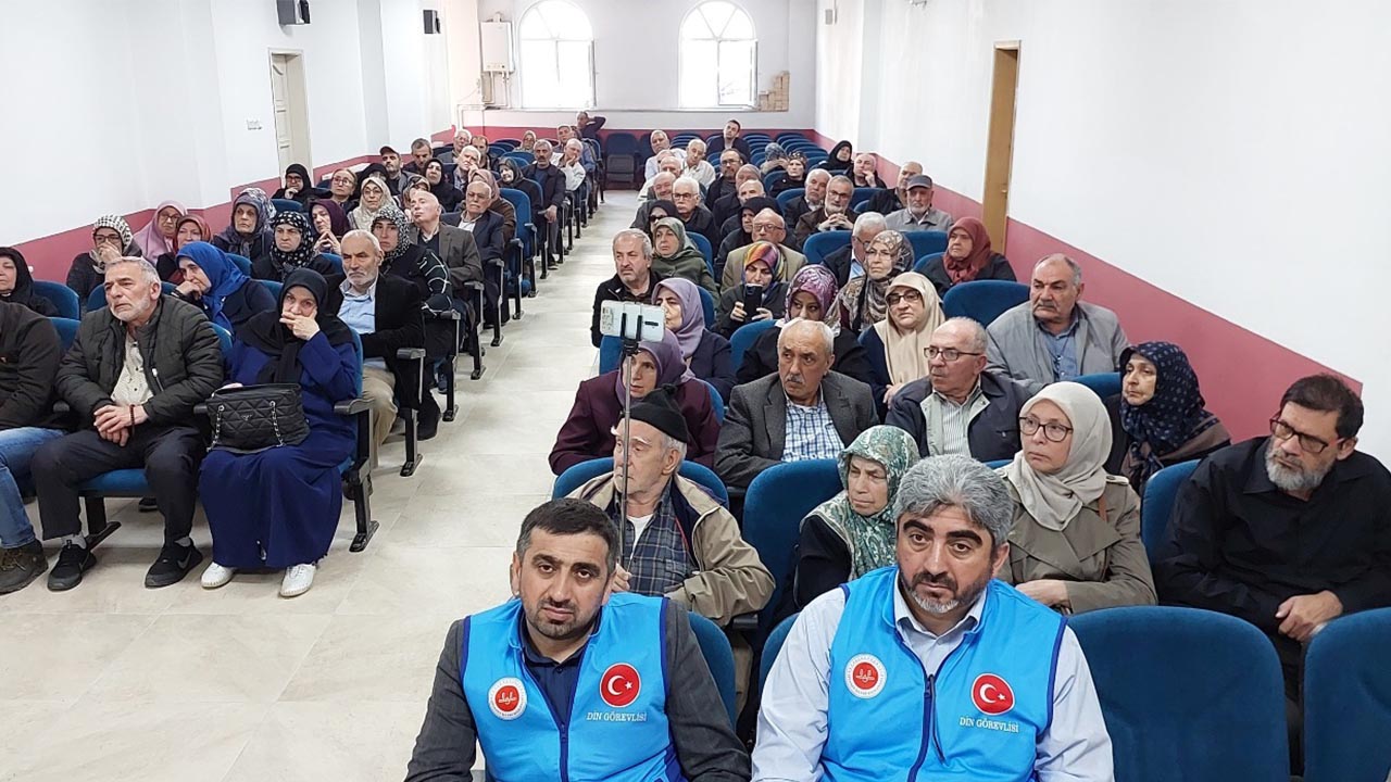 Yalova Haci Adaylar Ciftlikkoy Bilgilendirme Toplanti (1)