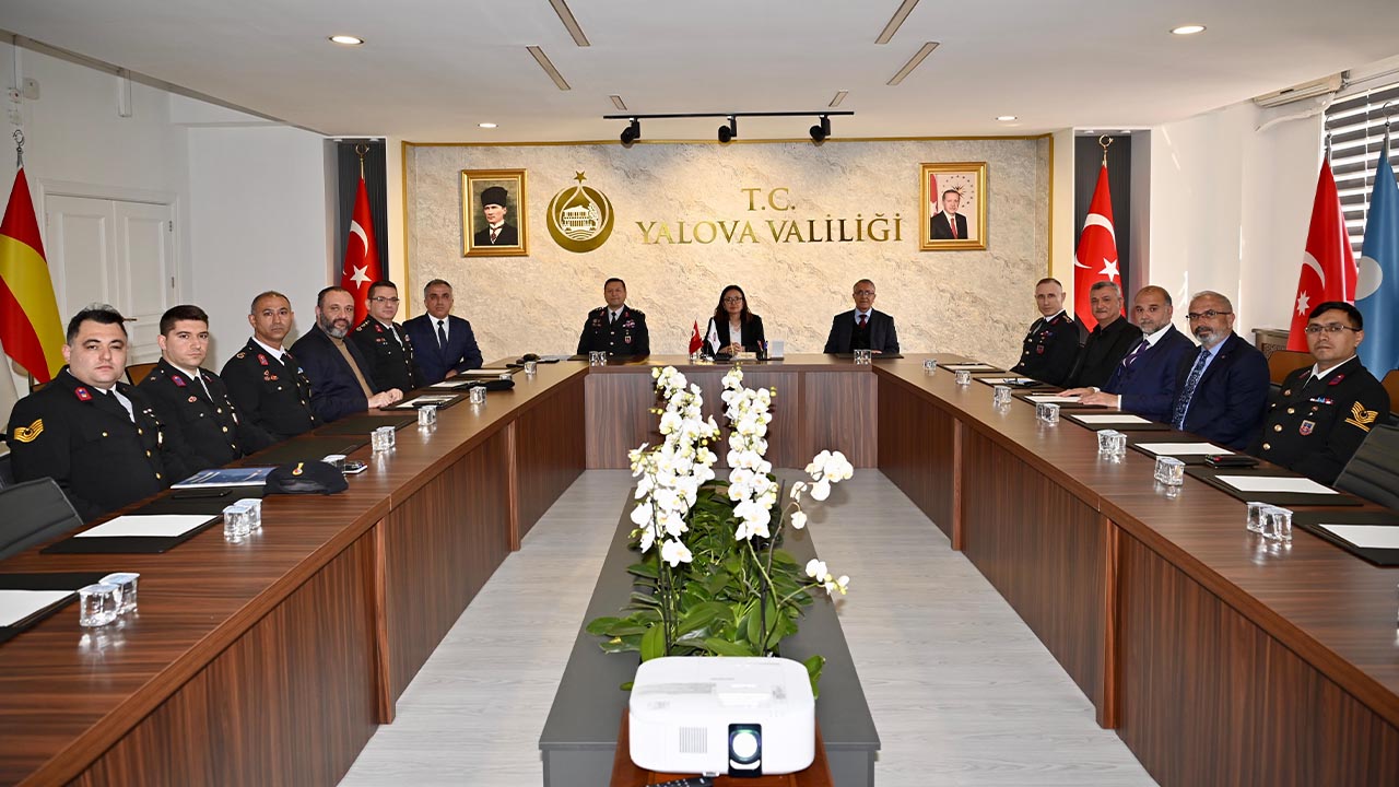 Yalova Jandarma Asayis Vakfi Temsilcilik Ilk Toplanti (1)
