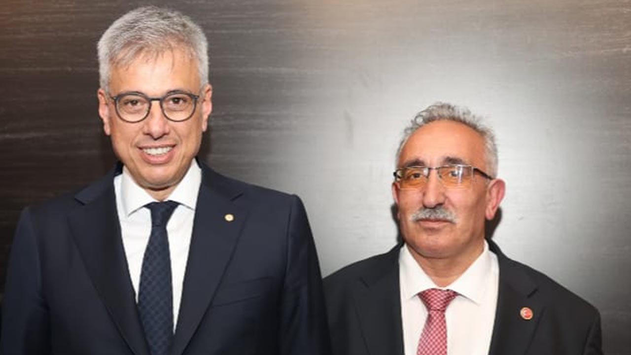 Yalova Turkiye Saglik Bakan Rizeliler Dernek Program (2)