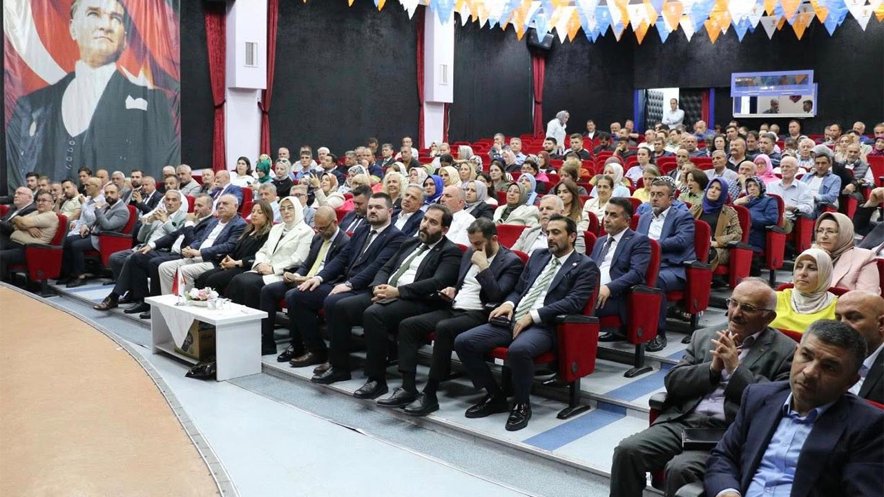 Ak Parti Teşkilatı Danışma Meclisi (3)