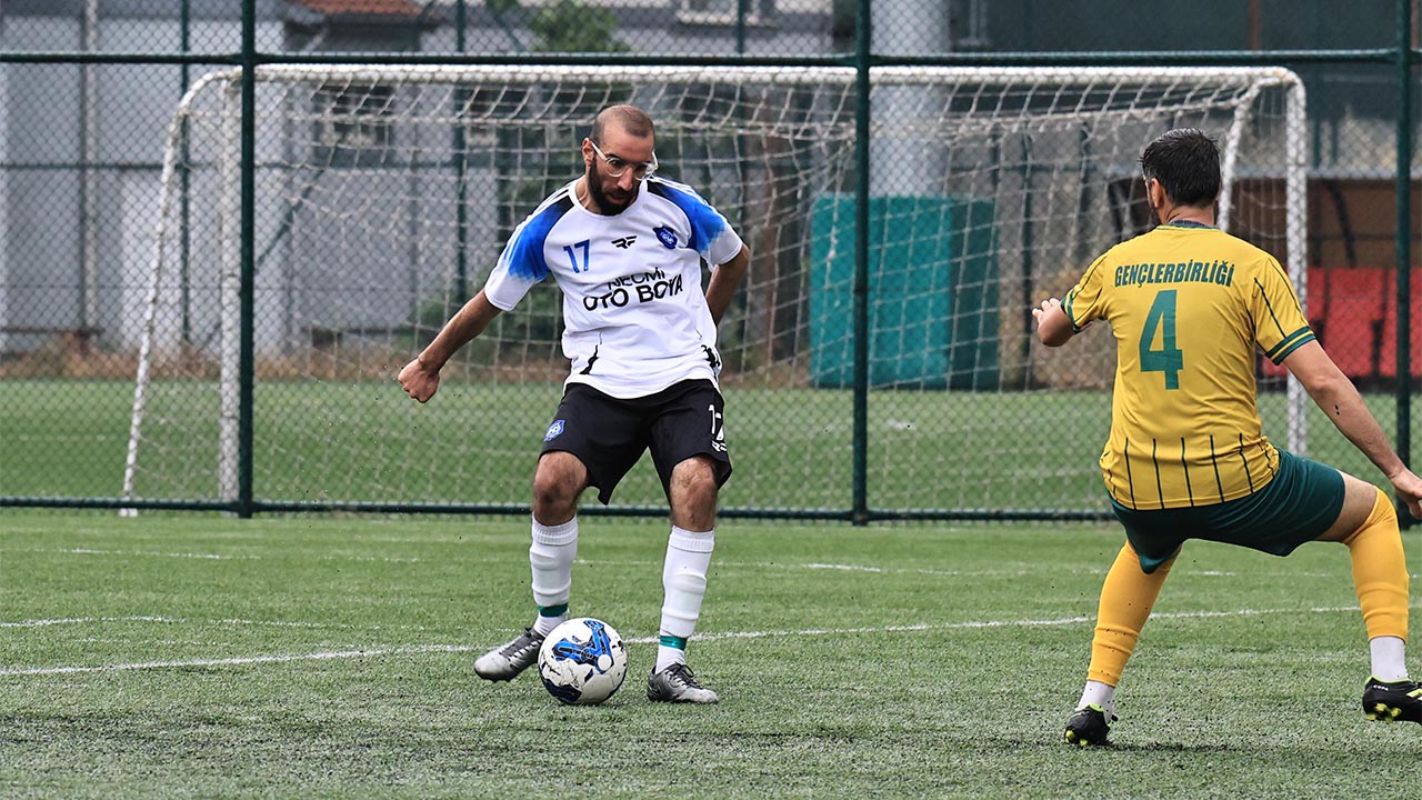 Çağlar Play Off’u Garantiledi (1)