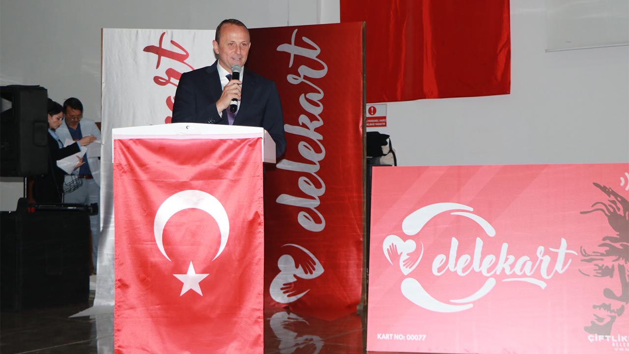 Çiftlikköy’de Elele Kart Coşkusu (6)