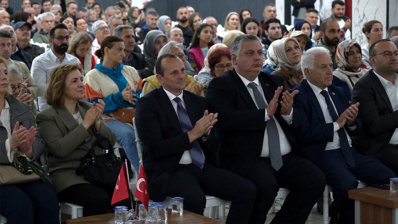 Çiftlikköy’de Gençlik Konserleri Coşkuyla Başladı (5)