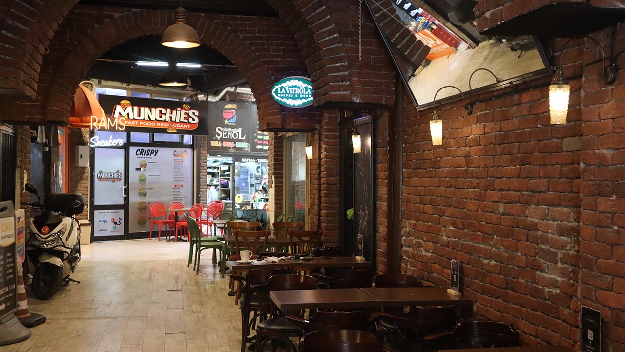 Lavitrola Kafe Şiir Etkinlik (2)