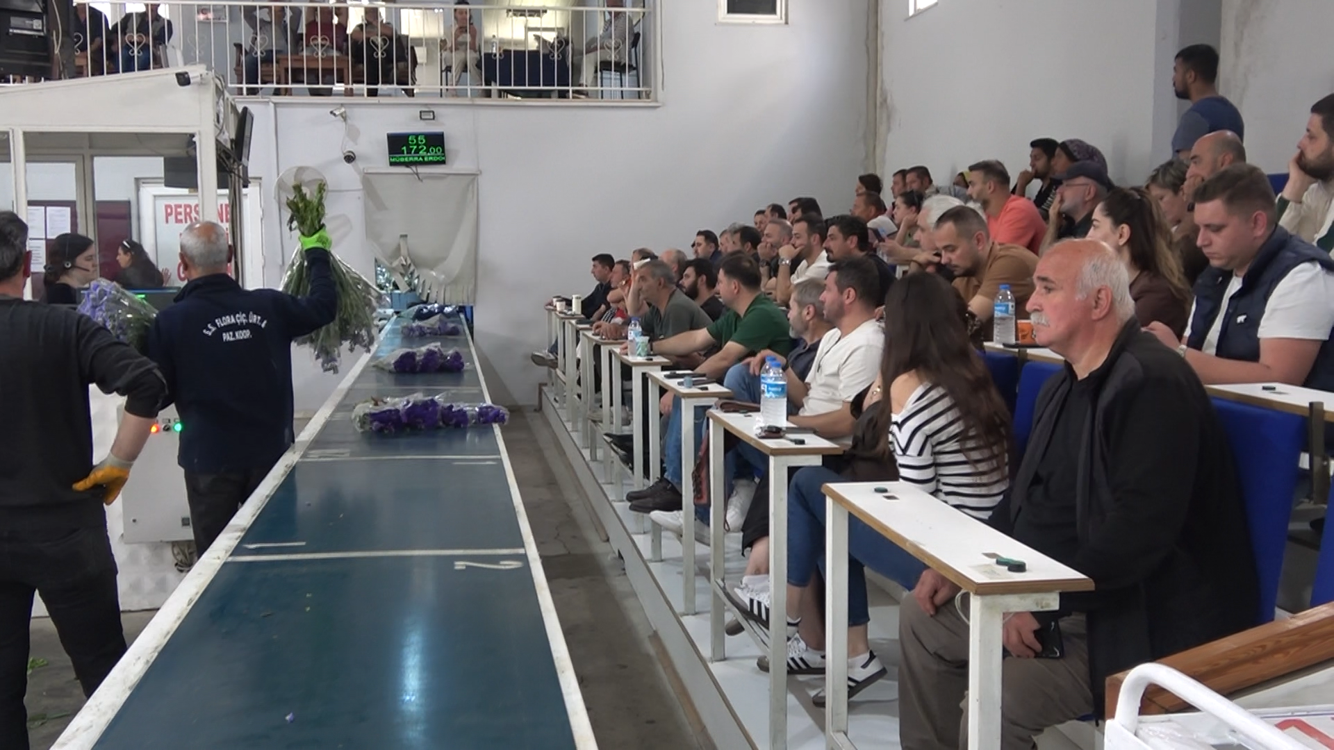 Yalova Anneler Gun Mezat Gul Cicek (4)