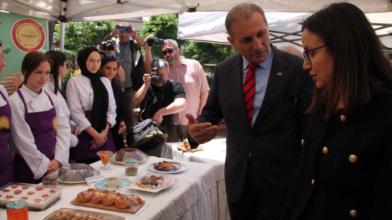 Yalova Turk Mutfagi Mutfa Yemek Basladi (5)