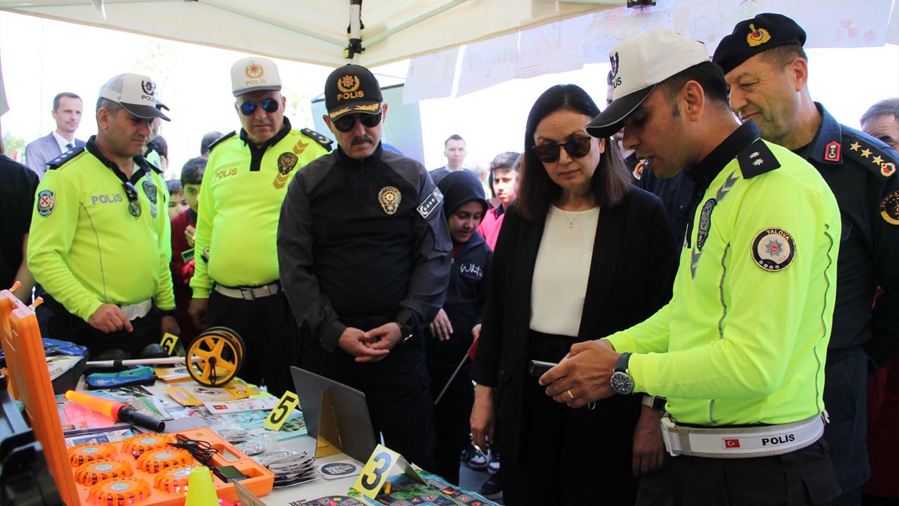 Yalova Valilik Trafik Haftasi (2)