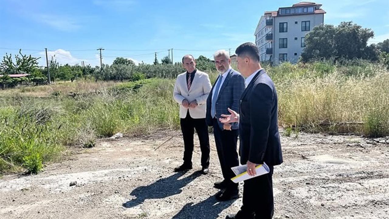 Okul İnşaatları İncelendi (1)