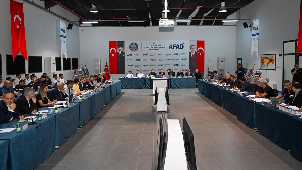 Yalova Kocaeli Marmara 13 Il Deprem Tatbikat Destek (4)