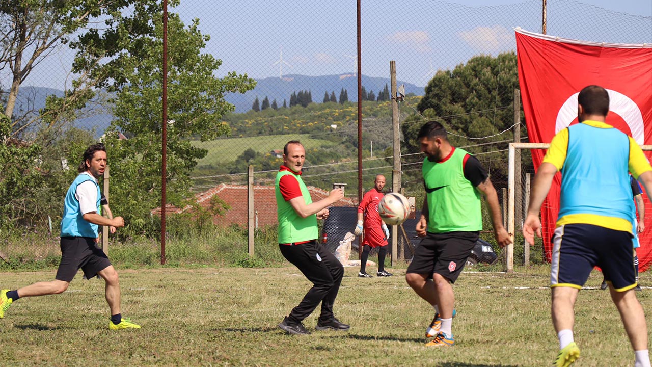 Yalova 19 Mayis Subasi Veteranlar Maci Adil Yele Ciftlikkoy (9)