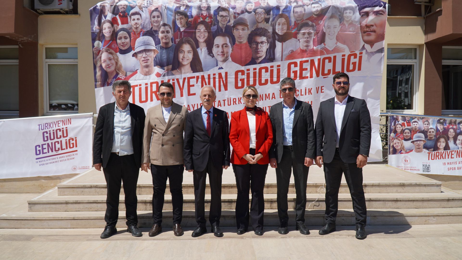 Yalova Altinova Belediye Kaymakam 19 Mayis Kutlama (1)