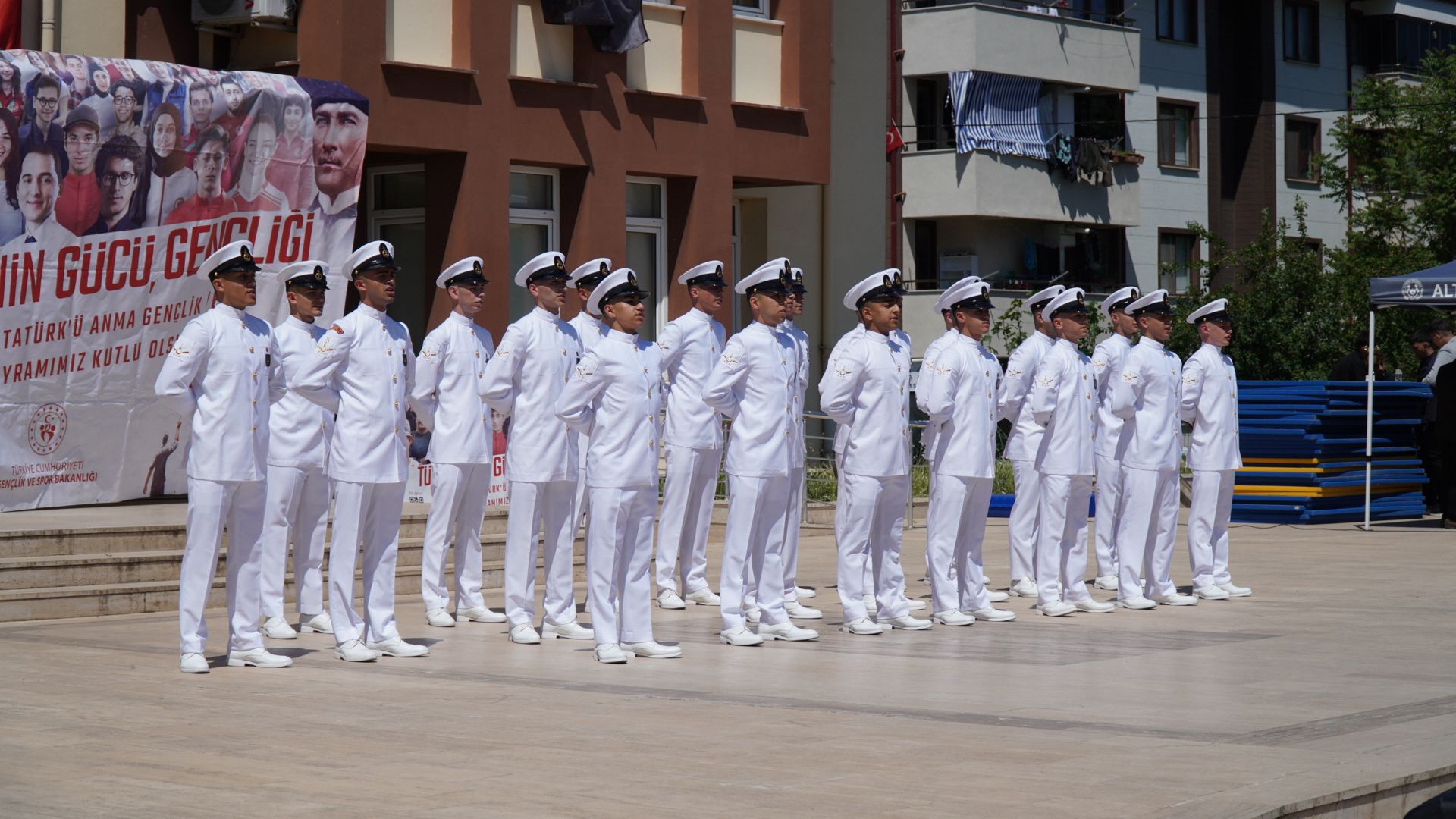 Yalova Altinova Belediye Kaymakam 19 Mayis Kutlama (2)