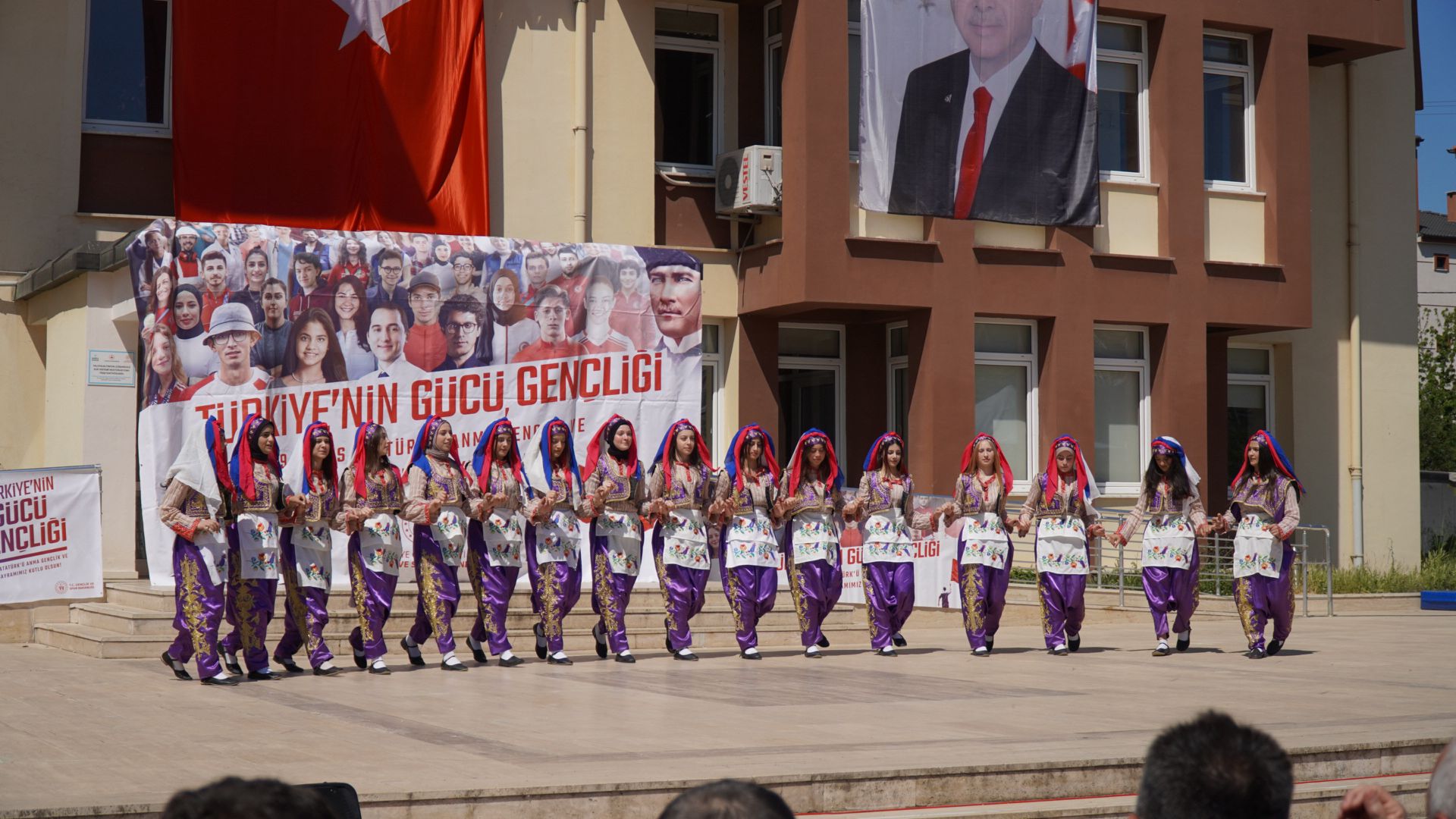 Yalova Altinova Belediye Kaymakam 19 Mayis Kutlama (6)