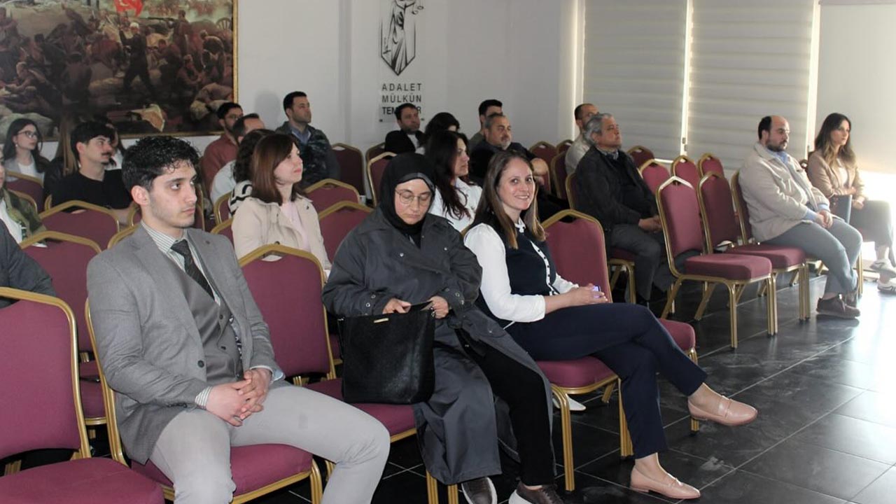 Yalova Baro Avukat Meslek Ici Egitim Yapay Zeka (4)