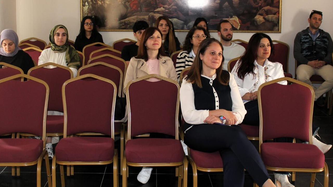 Yalova Baro Avukat Meslek Ici Egitim Yapay Zeka (5)