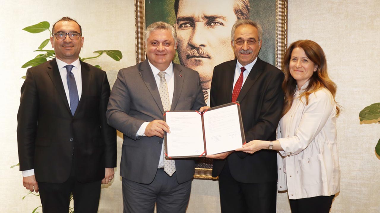 Yalova Belediye Ataturk Bahce Kulturleri Merkez Arastirma Enstitüsü (2)