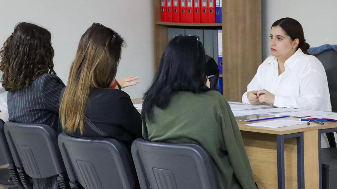 Yalova Belediye Istihdam Ofisi Birimi Is Arayan Isveren Bulusma (2)
