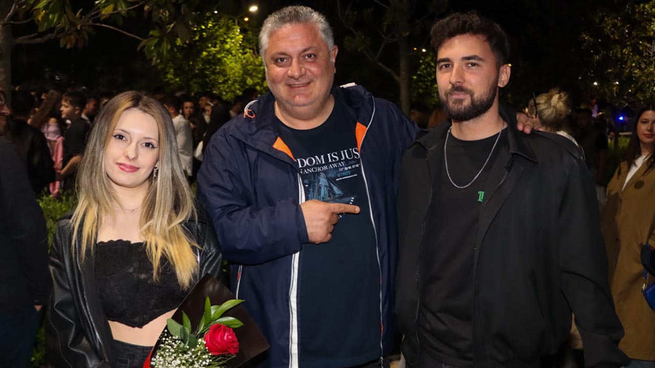 Yalova Belediye Kurumlar Destek Genclik Festival Sanatciler Selin Gecit Norm Ender Ikilem (19)