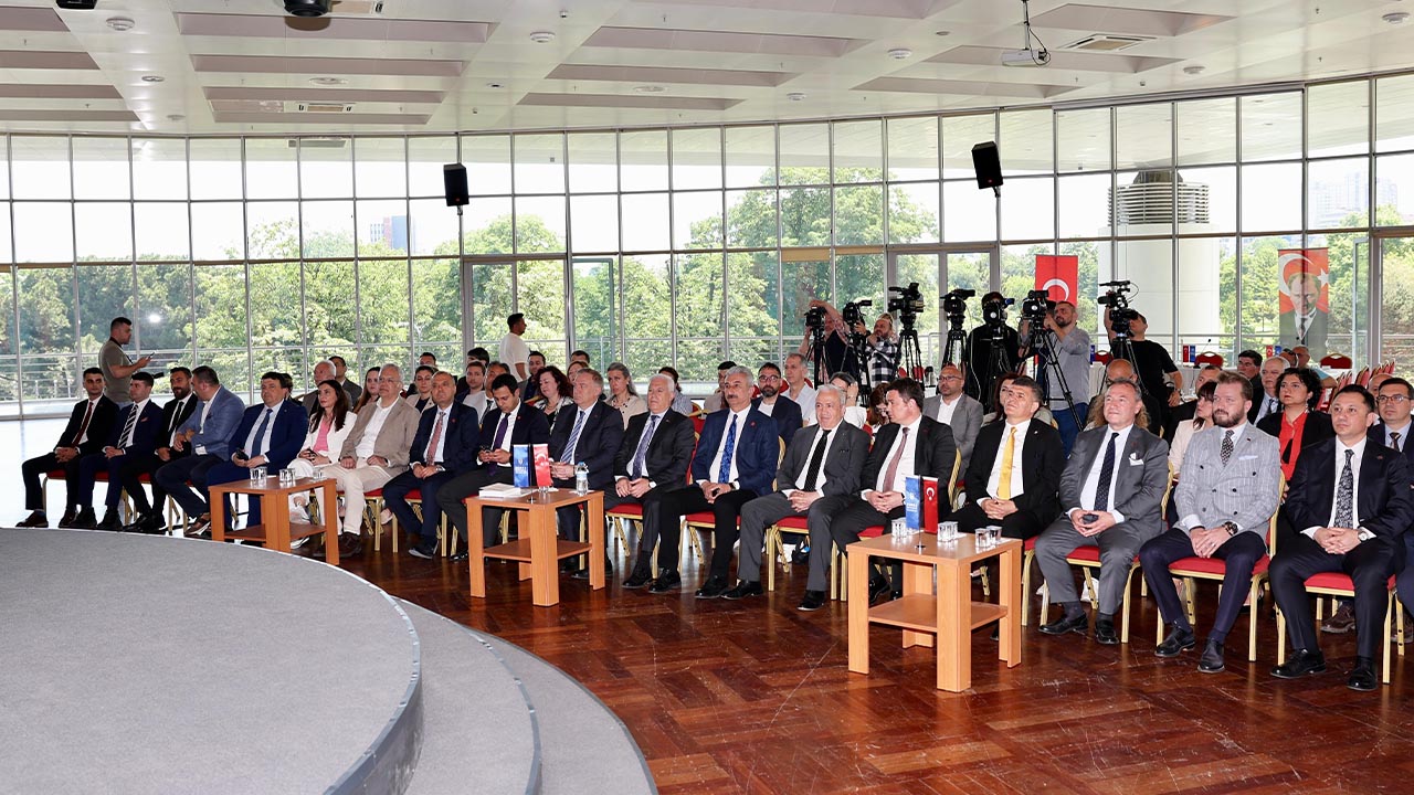 Yalova Bursa Il Yoneticiler Marmara Deniz Musilaj Toplanti (1)