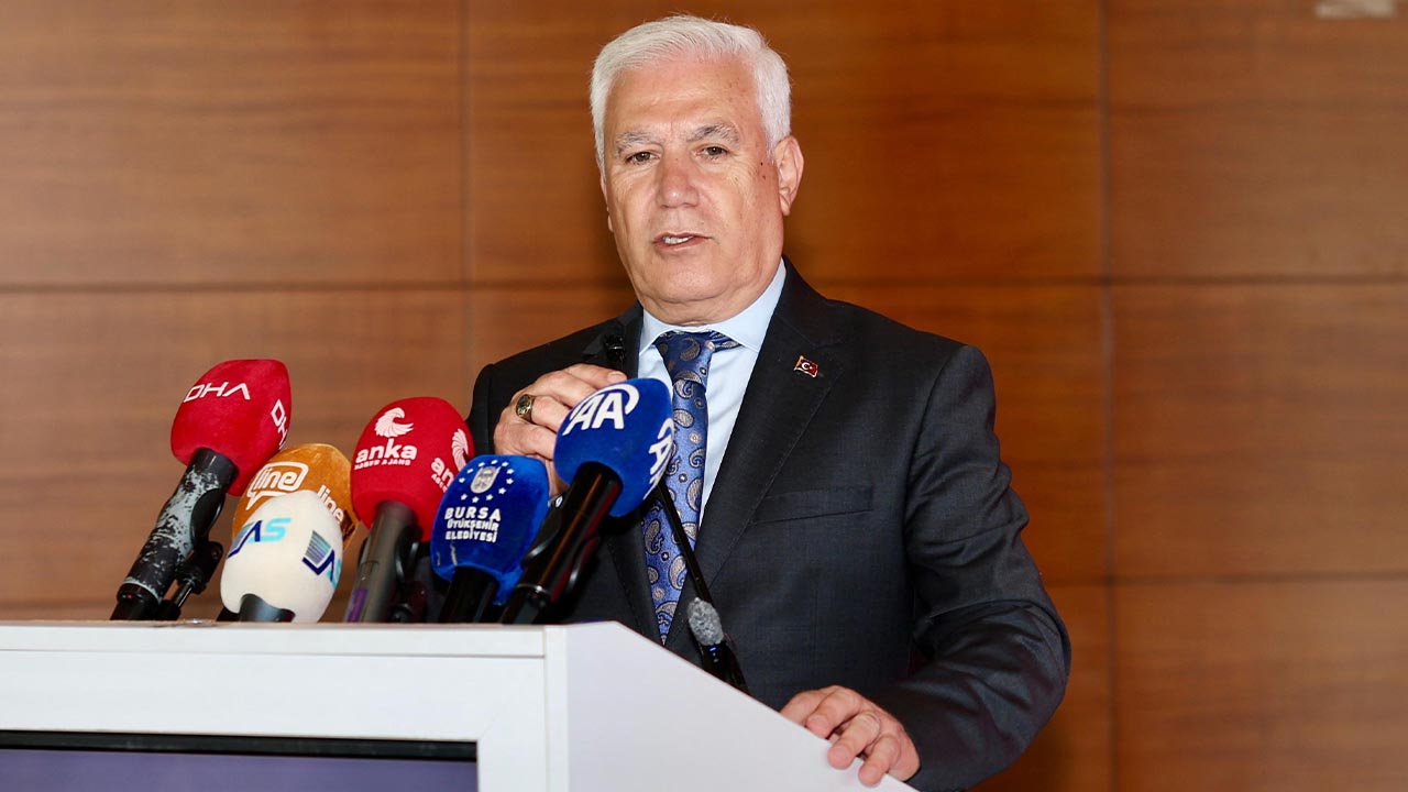 Yalova Bursa Il Yoneticiler Marmara Deniz Musilaj Toplanti (2)